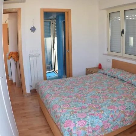 Sofisticato Attico Con Ampia Terrazza Vista Mare Apartment *